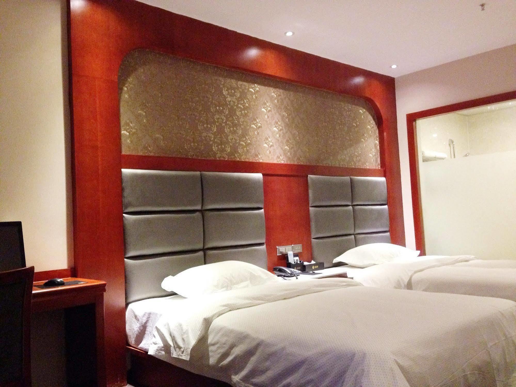 Longwang Business Hotel Liuzhou 외부 사진